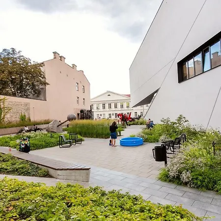 Stylish & Arty Loft In By Houseys Wilno